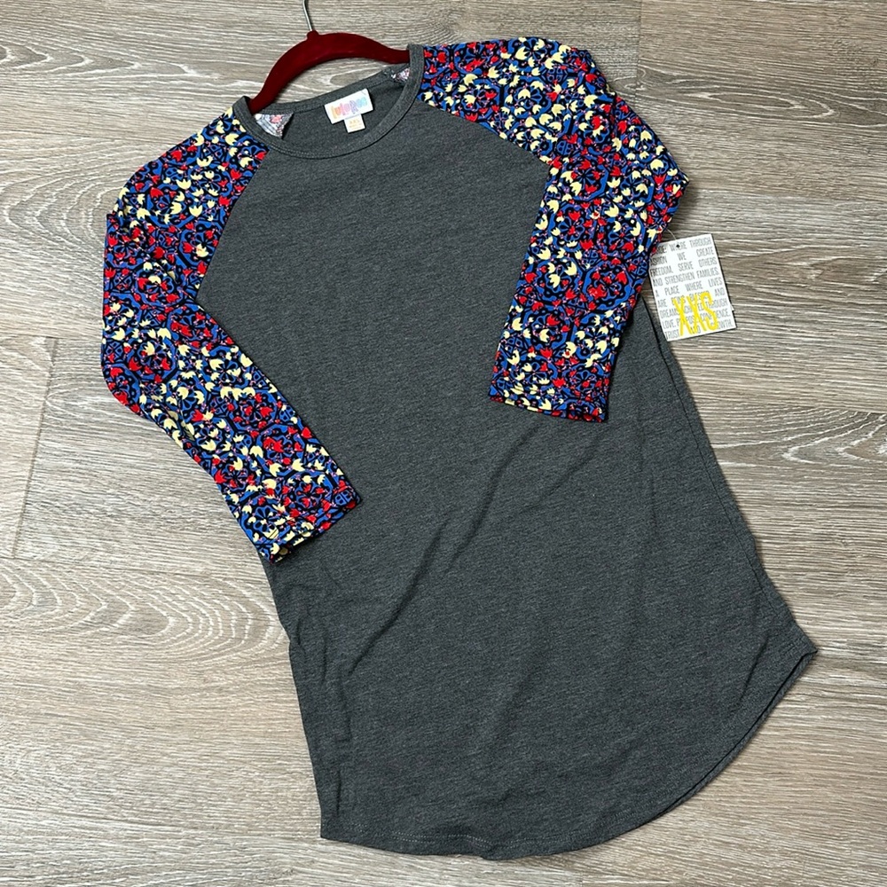 Lularoe Randy tee